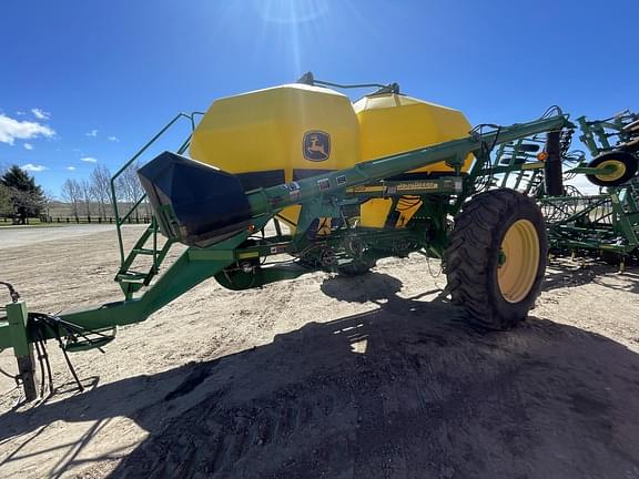 Image of John Deere 730 equipment image 1