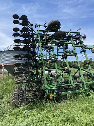 Image of John Deere 730 equipment image 1