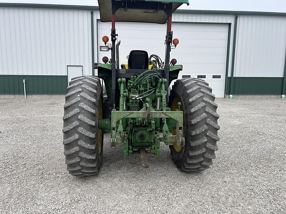 Image of John Deere 7410 equipment image 3