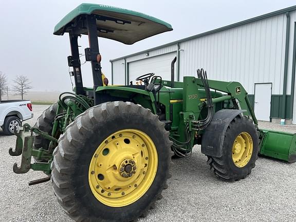 Image of John Deere 7410 equipment image 4