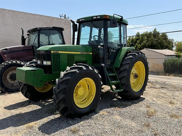 Image of John Deere 7410 equipment image 1