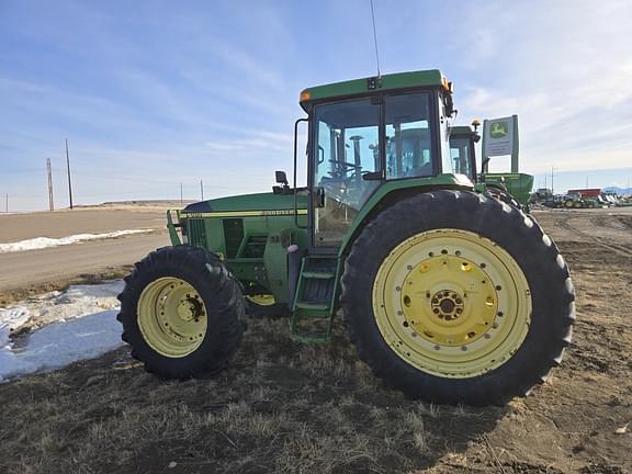 Image of John Deere 7410 equipment image 3