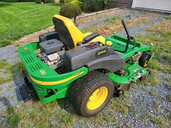 John deere discount 757 ztrak engine