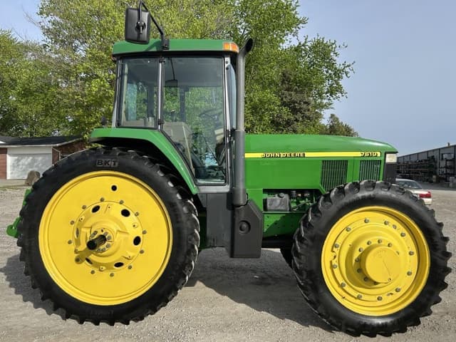 Image of John Deere 7610 equipment image 3