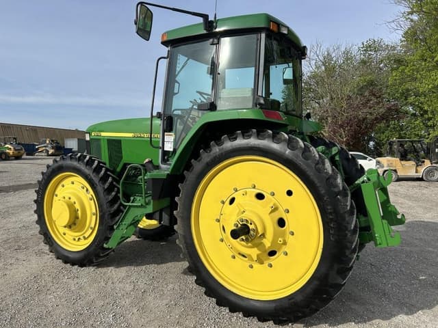 Image of John Deere 7610 equipment image 4