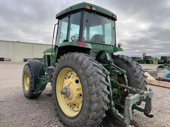 Image of John Deere 7710 equipment image 3