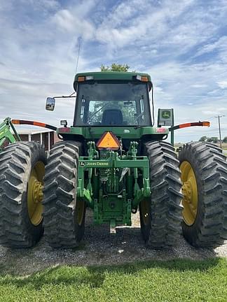 Image of John Deere 7810 equipment image 2
