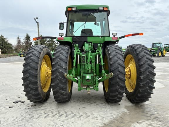 Image of John Deere 7810 equipment image 3