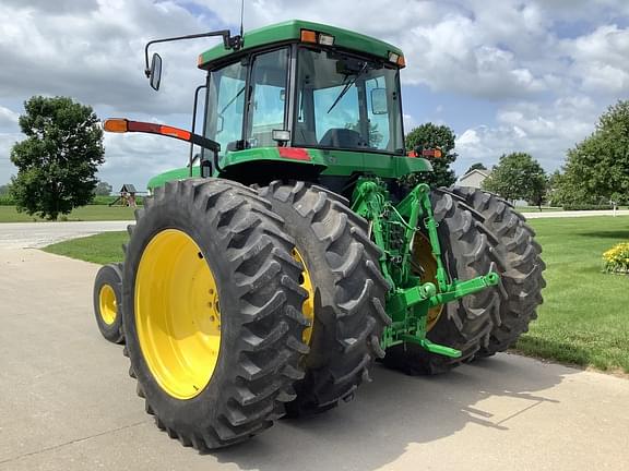 Image of John Deere 7810 equipment image 4