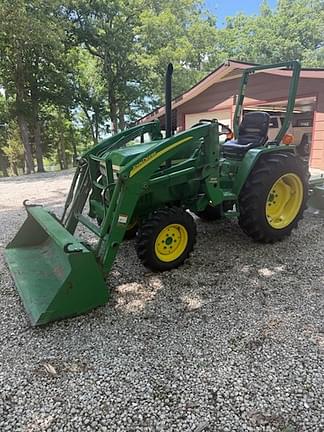 Image of John Deere 790 equipment image 2