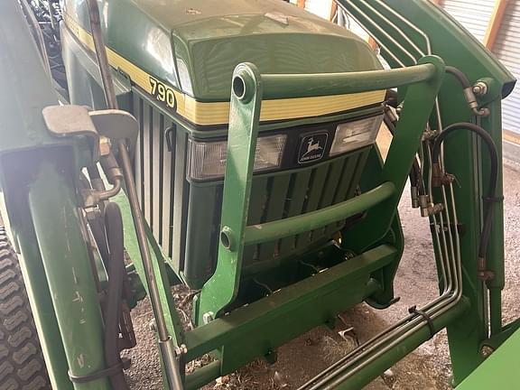 Image of John Deere 790 equipment image 2