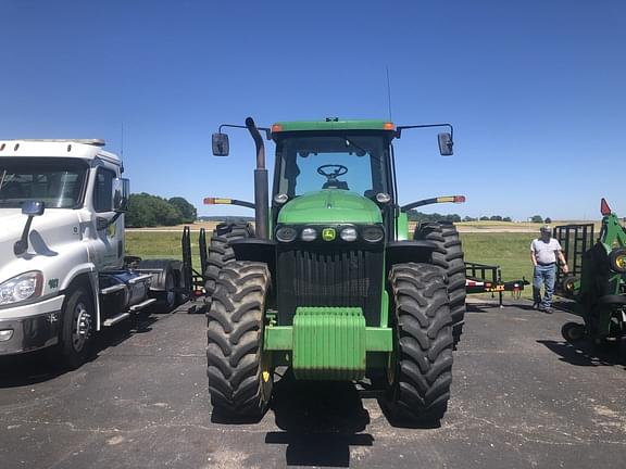 Image of John Deere 8120 equipment image 1