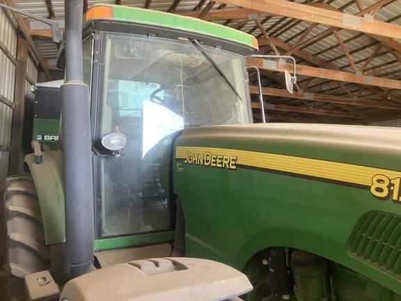 Image of John Deere 8120 equipment image 1