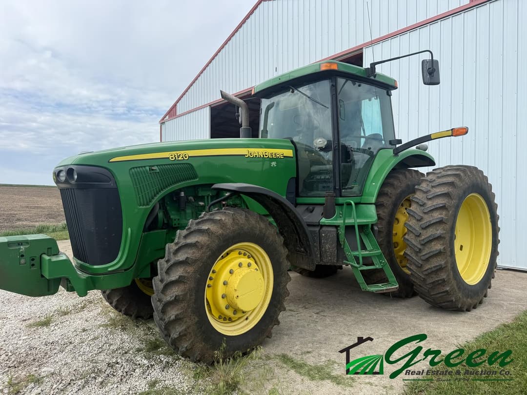 Image of John Deere 8120 Primary image