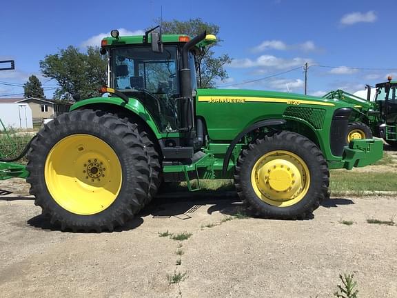 Image of John Deere 8120 equipment image 1