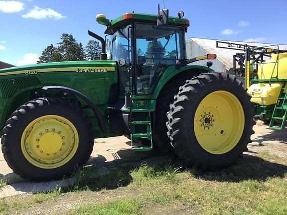 Image of John Deere 8120 equipment image 4