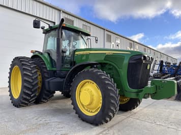 Main image John Deere 8220