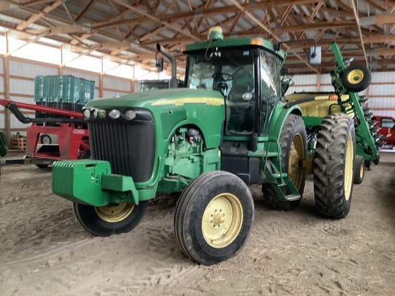 Main image John Deere 8220