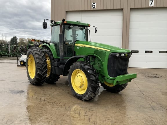2002 John Deere 8220 Equipment Image0