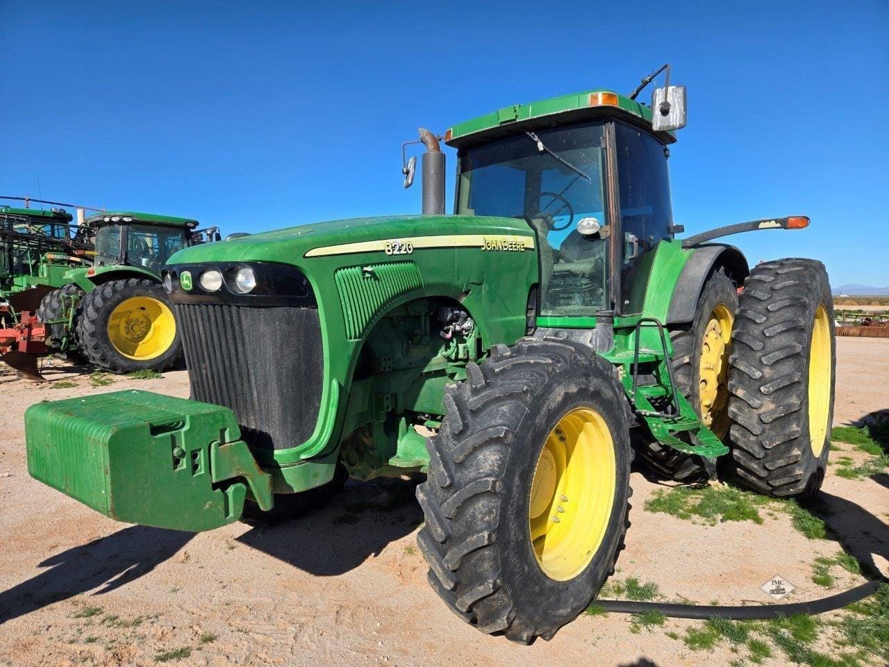 2002 John Deere 8220 Equipment Image0