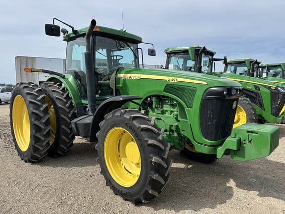 2002 John Deere 8220 Equipment Image0