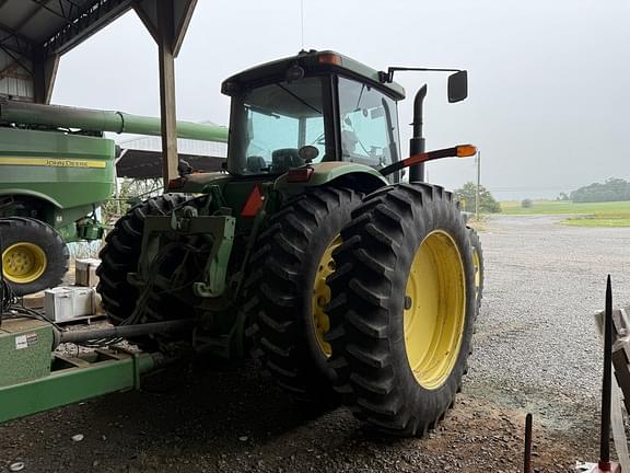 Image of John Deere 8320 equipment image 3