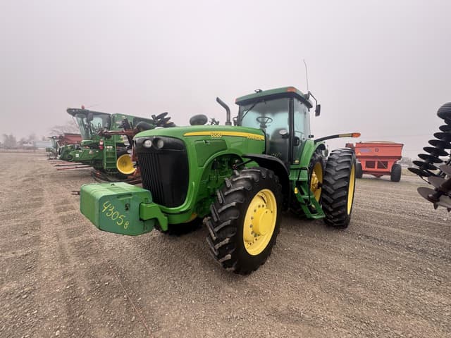 Image of John Deere 8320 equipment image 1
