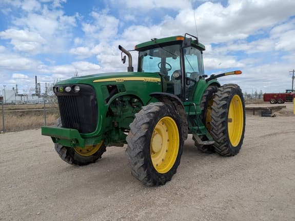 Image of John Deere 8320 Primary image