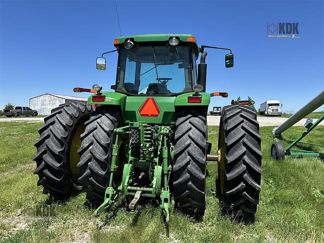 Image of John Deere 8320 equipment image 3