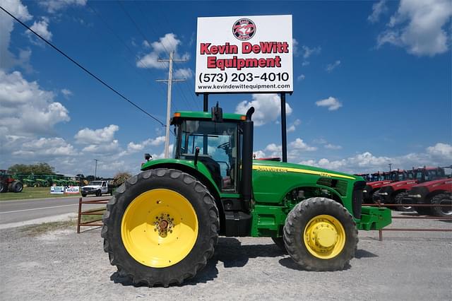 Image of John Deere 8320 equipment image 1