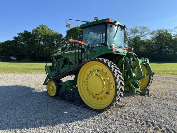 Image of John Deere 8320T equipment image 1