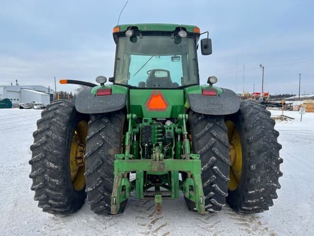 Image of John Deere 8420 equipment image 4