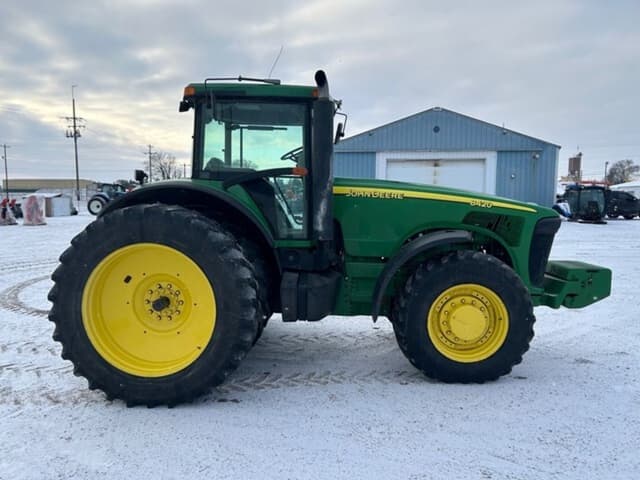 Image of John Deere 8420 equipment image 3