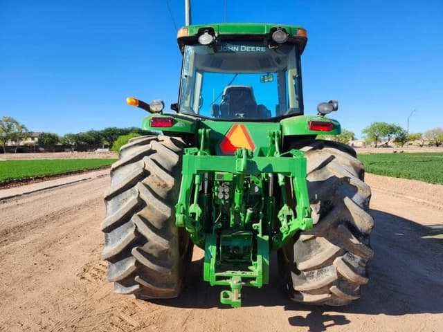 Image of John Deere 8420 equipment image 4