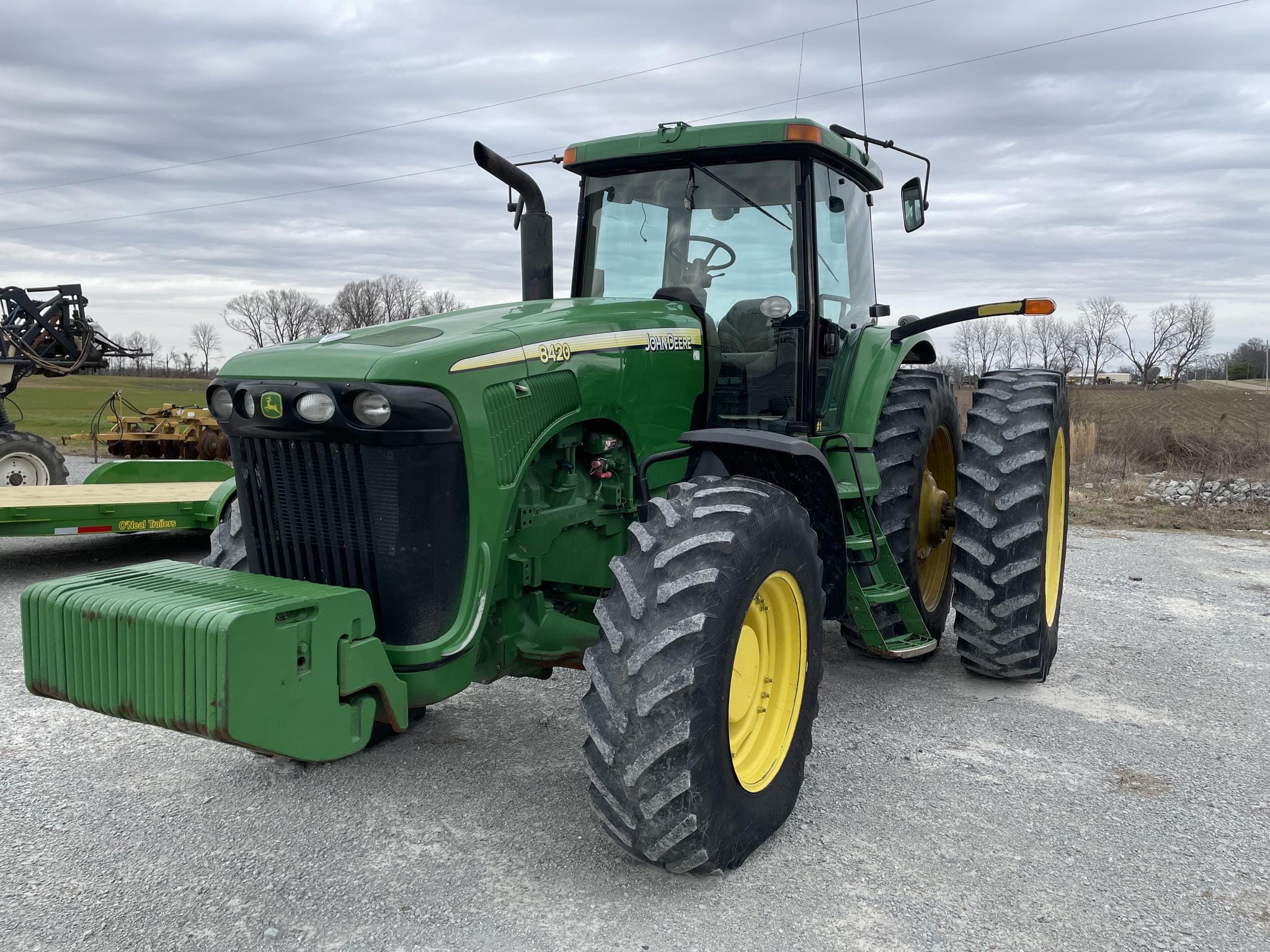 Main image John Deere 8420