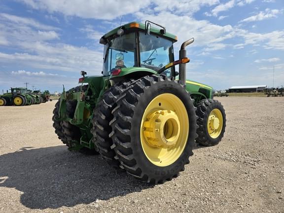 Image of John Deere 8420 equipment image 4