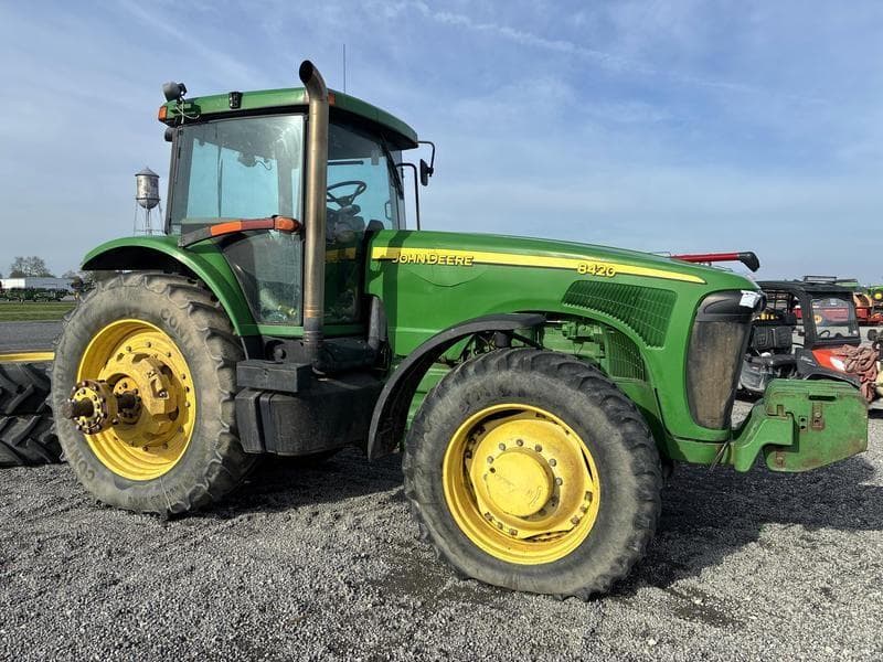 Image of John Deere 8420 Primary image