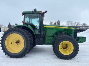 2002 John Deere 8420 Image