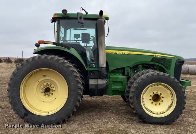 Image of John Deere 8420 equipment image 3