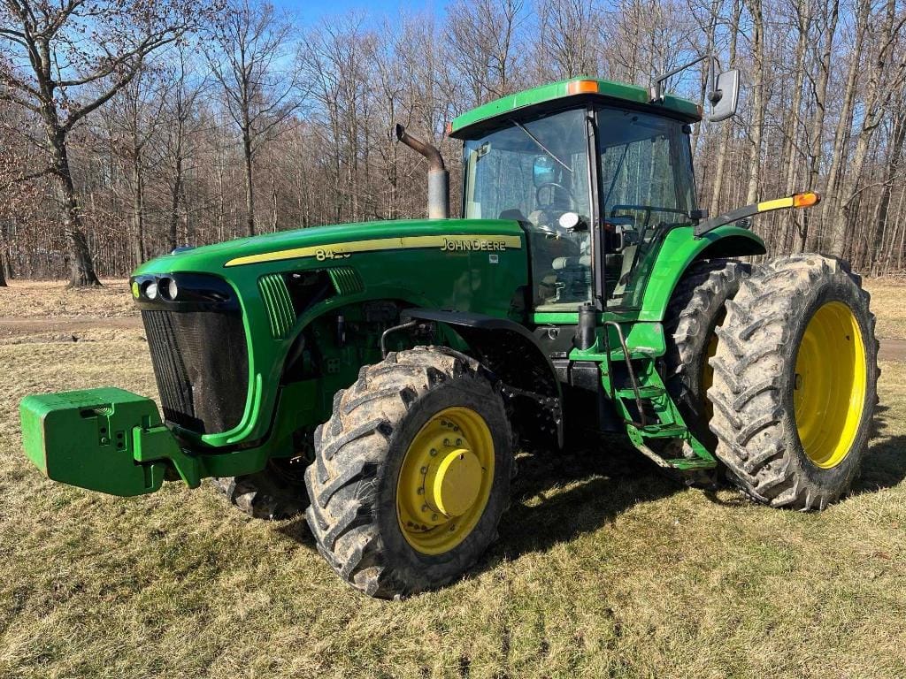 Main image John Deere 8420