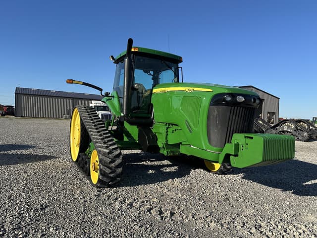 Image of John Deere 8420T equipment image 1
