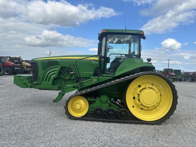 Image of John Deere 8420T equipment image 2