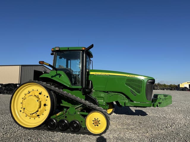 Image of John Deere 8420T equipment image 3
