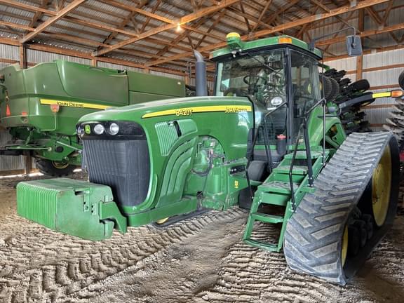 Image of John Deere 8420T equipment image 1