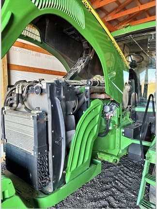 Image of John Deere 8420T equipment image 3