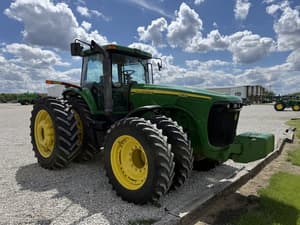 2002 John Deere 8520 Image