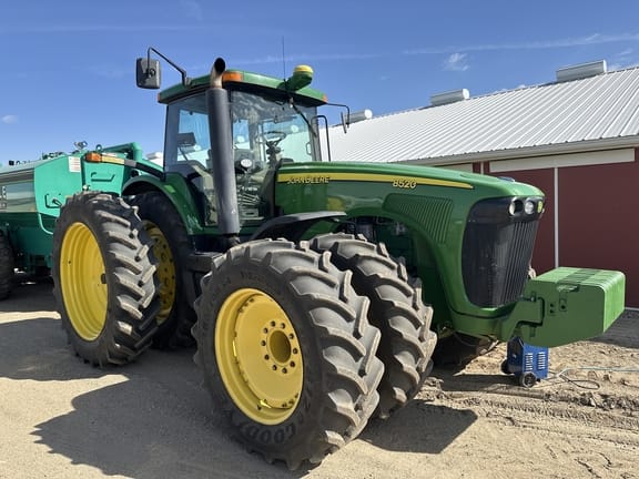 Main image John Deere 8520