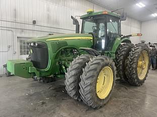 2002 John Deere 8520 Equipment Image0