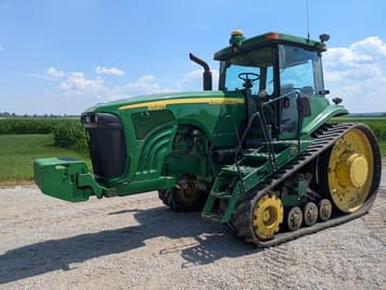 Main image John Deere 8520T