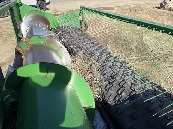 Image of John Deere 914P equipment image 4